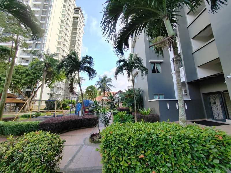 Pangsapuri untuk Dijual di Molek Pine 2 - Dexter Lim - Exterior - PropertyGuru.com.my