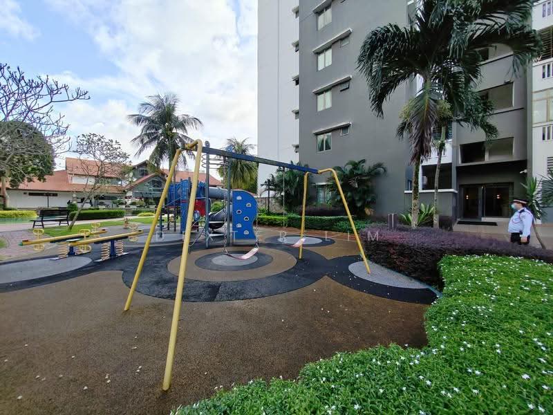 Pangsapuri untuk Dijual di Molek Pine 2 - Dexter Lim - Exterior - PropertyGuru.com.my