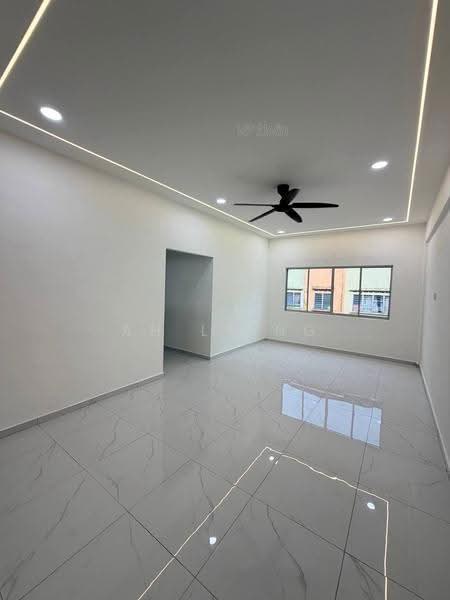 Townhouse for Sale in Taman Pulai Utama (Skudai) - Ah Liang - Living Room - PropertyGuru.com.my