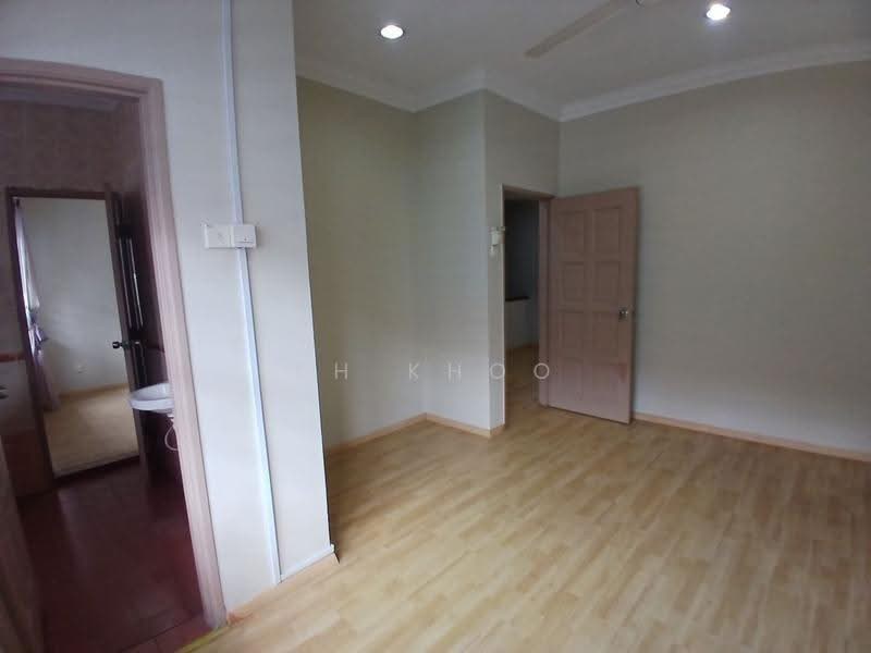 2-storey Terraced House for Sale in Putra Permai (Subang Jaya) - KH Khoo - Interior - PropertyGuru.com.my