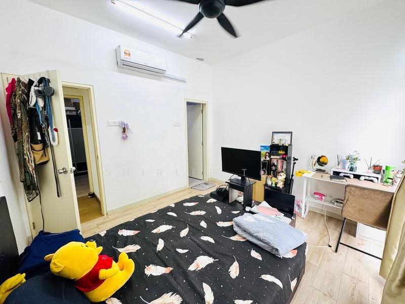 Condominium for Rent at Lakefront Homes - Shirlee Toh - Bedroom - PropertyGuru.com.my