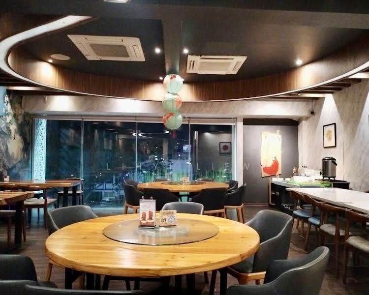 Shop / Office for Rent in Taman Pelangi (Johor Bahru) - Lihyi Liew - Dining Room - PropertyGuru.com.my