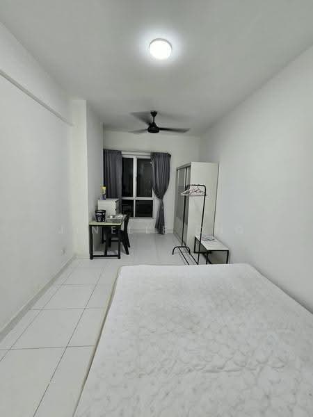 Kondominium untuk Disewa di Elit Heights @ Bayan City - Jinelle Ong - Bedroom - PropertyGuru.com.my