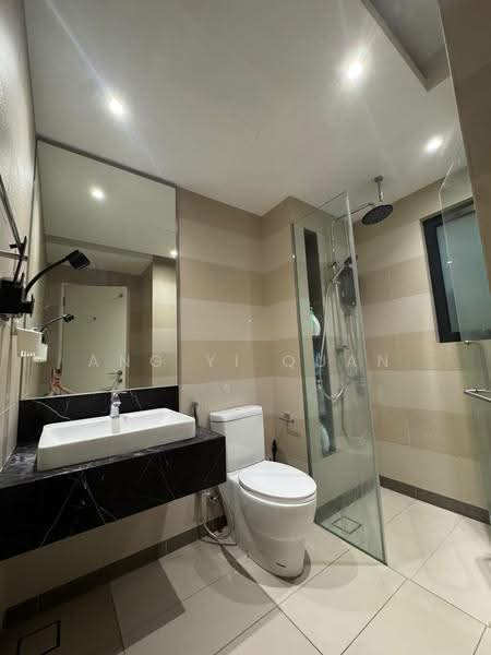 Kondominium untuk Disewa di Westside Three - Ang Yi Quan - Bathroom - PropertyGuru.com.my