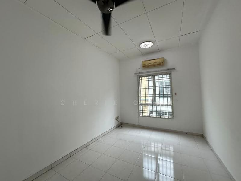 Rumah Teres 2.5-Tingkat untuk Dijual di Taman Setia Indah (Tebrau) - Cherie Chan - PropertyGuru.com.my