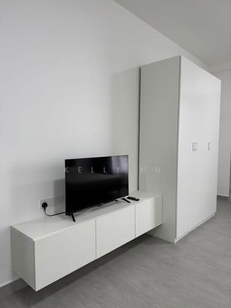 Kediaman Servis untuk Disewa di Sunsuria Forum - Kelly Hu - Living Room - PropertyGuru.com.my