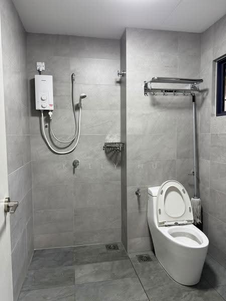 Kediaman Servis untuk Disewa di Sunsuria Forum - Kelly Hu - Bathroom - PropertyGuru.com.my
