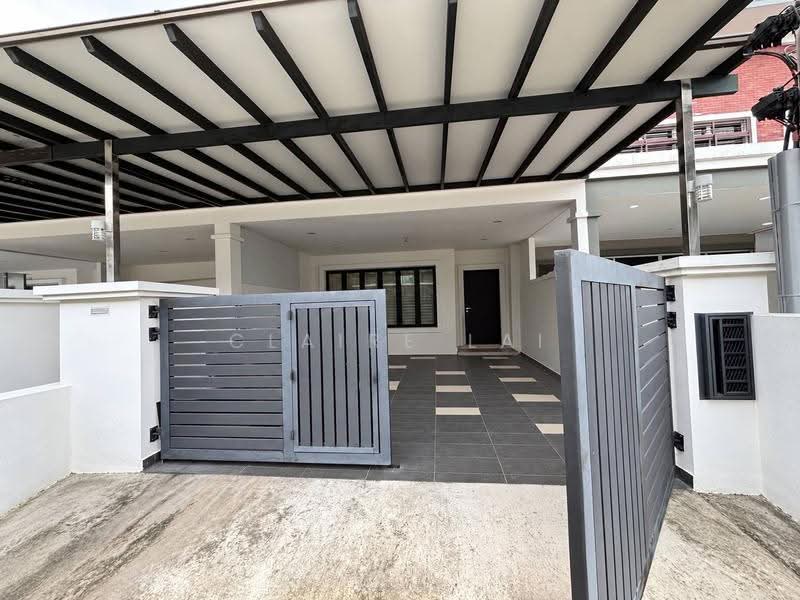 2-storey Terraced House for Sale in Bandar Indahpura (Kulai) - Claire Lai - Exterior - PropertyGuru.com.my