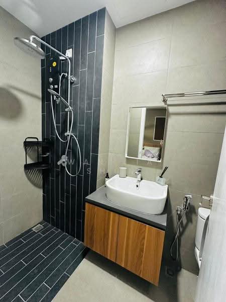 Service Residence for Rent at H2O Residences - Wan Jia Shun - Bathroom - PropertyGuru.com.my