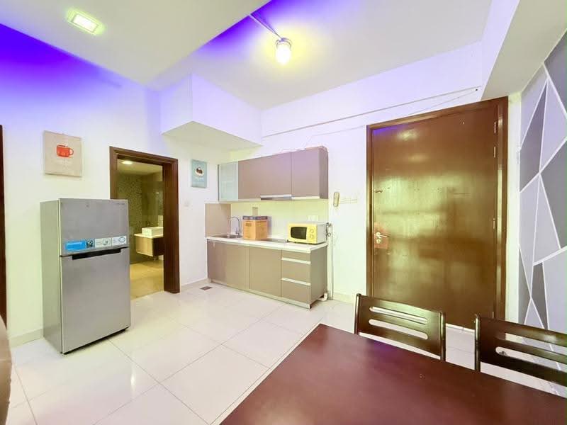 Kediaman Servis untuk Disewa di Regalia Residence - YY Tey - Kitchen - PropertyGuru.com.my