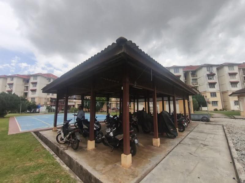 Pangsapuri untuk Dijual di Apartment Pesona - Hazim N - Exterior - PropertyGuru.com.my