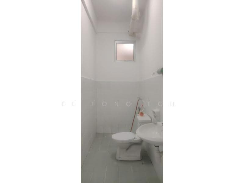Apartment for Sale at Sri Awana Townhouse - Ee Fong Toh - PropertyGuru.com.my