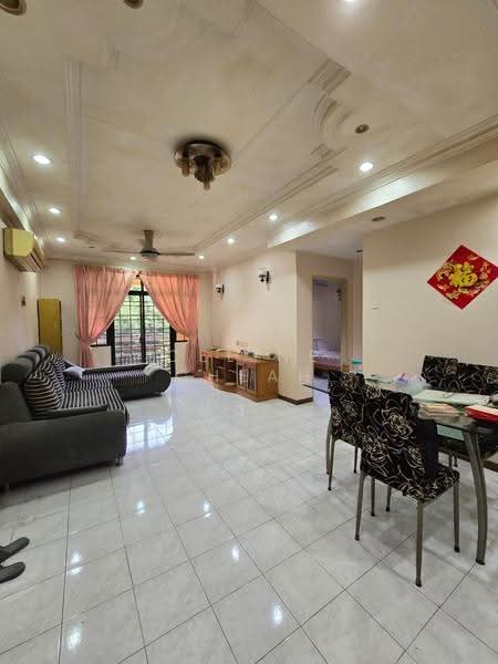 Apartment for Rent at Parkview Towers - Celine Cheah - Living Room - PropertyGuru.com.my