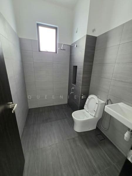 Rumah Teres 2-Tingkat untuk Dijual di Skudai (Johor) - Queenie Ng - PropertyGuru.com.my