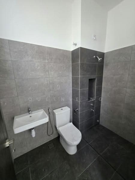 Rumah Teres 2-Tingkat untuk Dijual di Skudai (Johor) - Queenie Ng - PropertyGuru.com.my