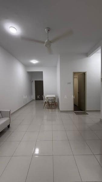 Kediaman Servis untuk Disewa di YOUTH CITY - Mike Tan - Living Room - PropertyGuru.com.my