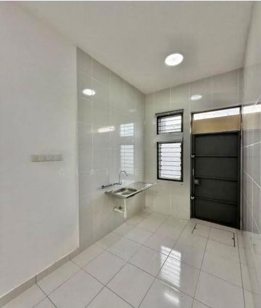 1-storey Terraced House for Sale in Bandar Putra Kulai (Kulai) - Claire Lai - Kitchen - PropertyGuru.com.my