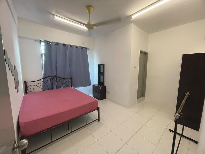 Condominium for Rent at Pinang Laguna - Sunny Lok - Bedroom - PropertyGuru.com.my