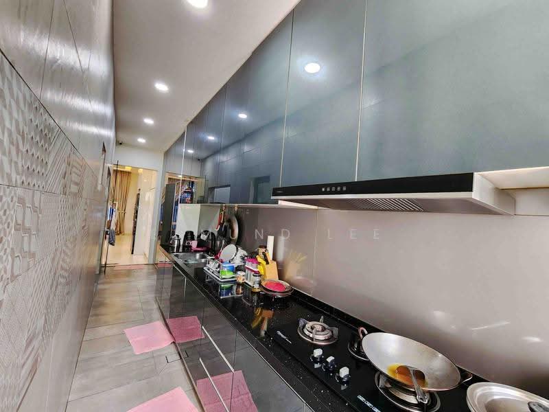 3-storey Terraced House for Sale in Lake Fields (Sungai Besi) - Edmund Lee - Kitchen - PropertyGuru.com.my