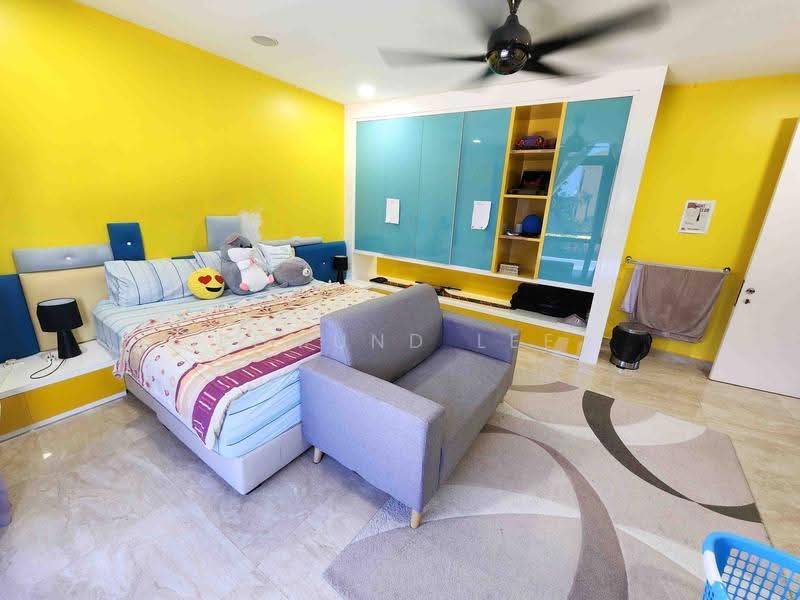 3-storey Terraced House for Sale in Lake Fields (Sungai Besi) - Edmund Lee - Bedroom - PropertyGuru.com.my