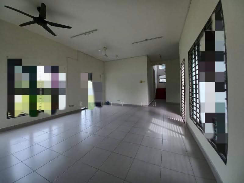 2-storey Terraced House for Sale in Bandar Bukit Raja (Klang) - Kelly Hu - Living Room - PropertyGuru.com.my