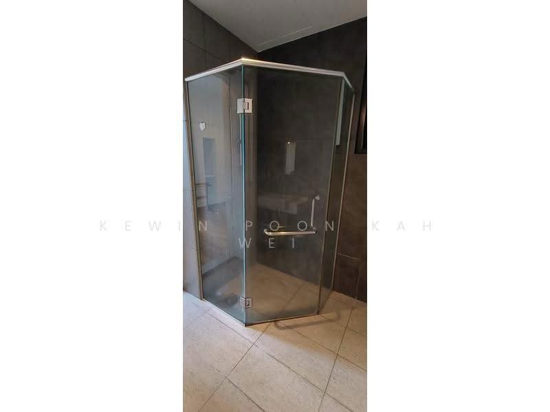 Kondominium untuk Disewa di Park Villa - Kewin Poon Kah Wei - Bathroom - PropertyGuru.com.my