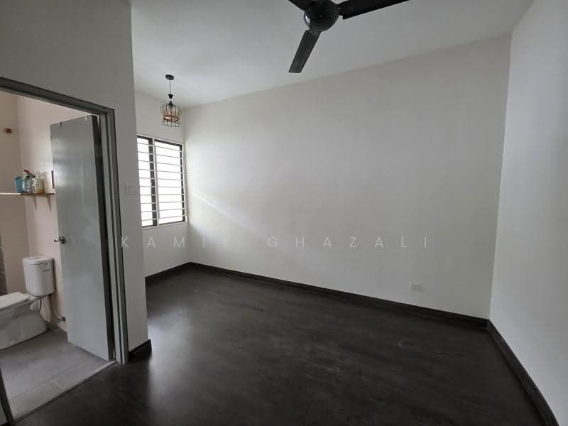 2-storey Terraced House for Sale in Presint 11 (Putrajaya) - Kamil Ghazali - Bathroom - PropertyGuru.com.my