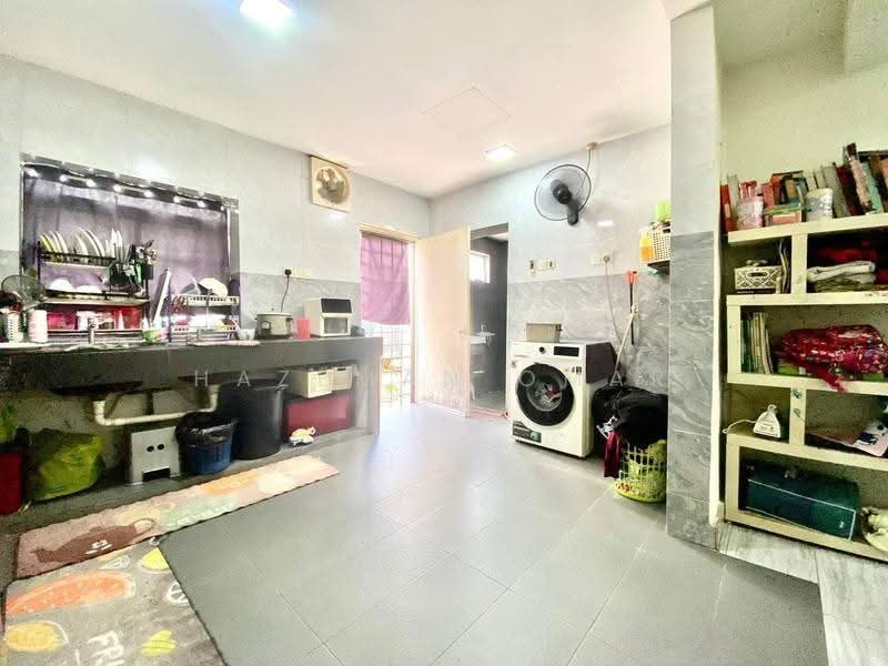 Rumah Teres 2-Tingkat untuk Dijual di Bandar Baru Bangi (Selangor) - Hazeman Omar - Kitchen - PropertyGuru.com.my