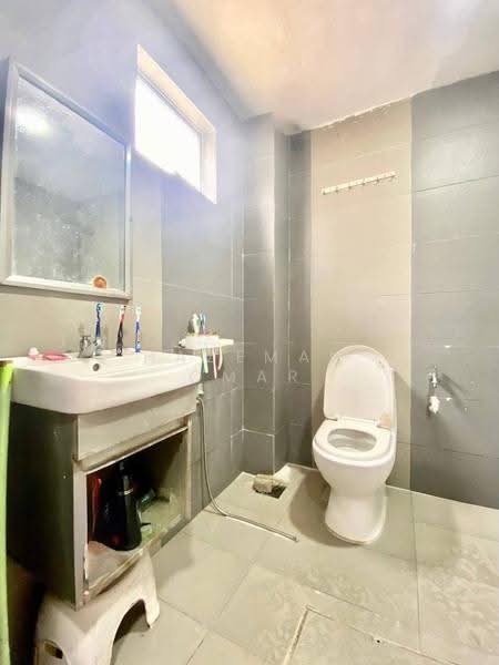Rumah Teres 2-Tingkat untuk Dijual di Bandar Baru Bangi (Selangor) - Hazeman Omar - Bathroom - PropertyGuru.com.my