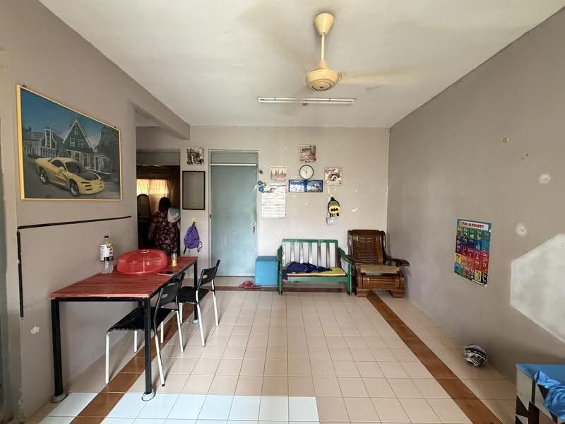 Flat for Sale at Glen Court - Kim Lee - PropertyGuru.com.my
