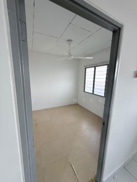 Flat for Rent at Seksyen 1 Bandar Baru Bangi - Maya Myra - Interior - PropertyGuru.com.my