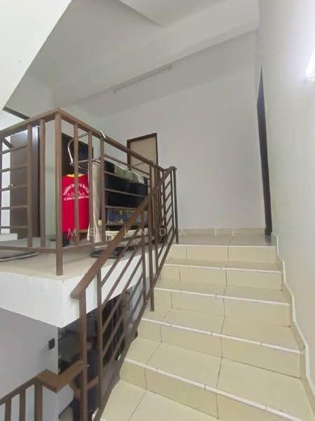 Rumah Teres 2.5-Tingkat untuk Dijual di Taman Scientex Senai (Senai) - Melinda Ee - Corridor - PropertyGuru.com.my