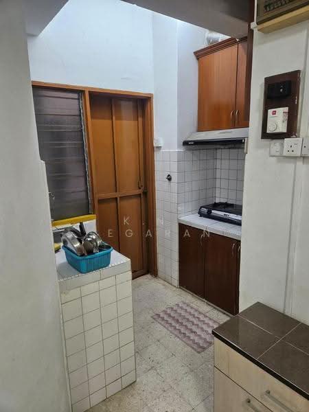Apartment for Rent at Apartment Cuepacs - K.N. Segaran - Kitchen - PropertyGuru.com.my