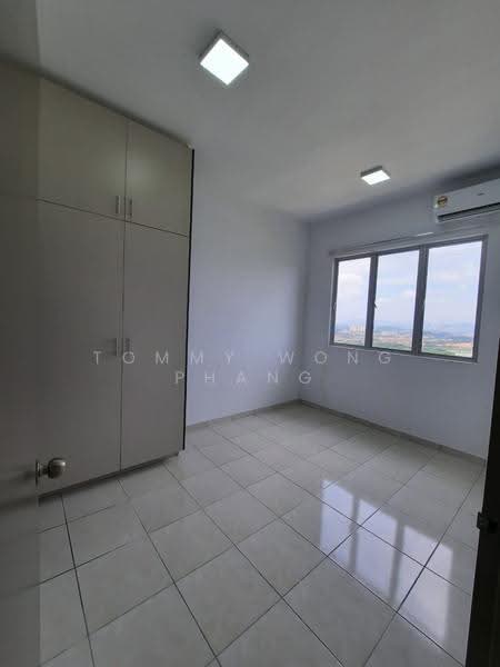 Apartment for Rent at Idaman Abadi - Tommy Wong Phang - Bedroom - PropertyGuru.com.my