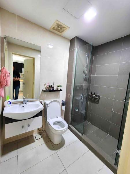 Rumah Teres 3-Tingkat untuk Disewa di Lake Fields (Sungai Besi) - Edmund Lee - Bathroom - PropertyGuru.com.my