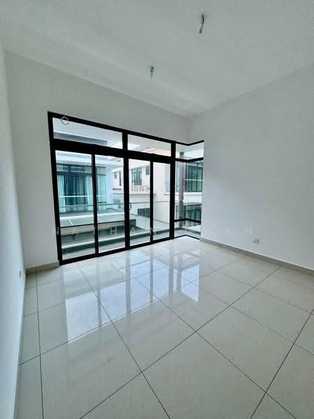 Semi-Detached House for Sale in Taman Kulai (Kulai) - Nathan Chan - Living Room - PropertyGuru.com.my