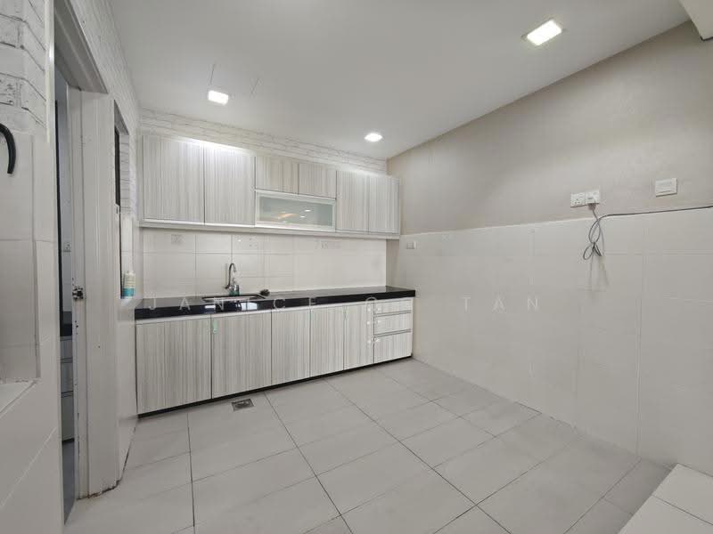 Kondominium untuk Dijual di Atmosfera Kondominium - Janice CC Tan - PropertyGuru.com.my