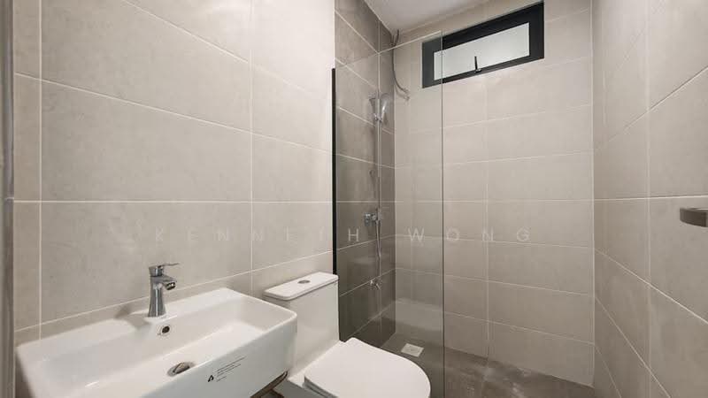 Rumah Bandar untuk Disewa di Kuching (Sarawak) - Kenneth Wong - Bathroom - PropertyGuru.com.my