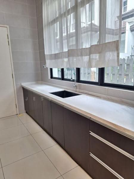 Semi-Detached House for Rent in Eco Majestic (Semenyih) - Jesslyn Lee - Kitchen - PropertyGuru.com.my