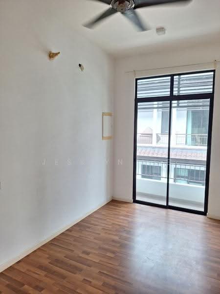 Semi-Detached House for Rent in Eco Majestic (Semenyih) - Jesslyn Lee - Living Room - PropertyGuru.com.my