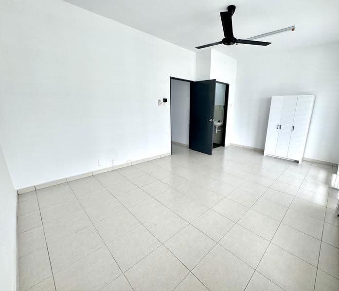 2-storey Terraced House for Rent in Taman Scientex Rawang (Rawang) - LEON WONG - Living Room - PropertyGuru.com.my