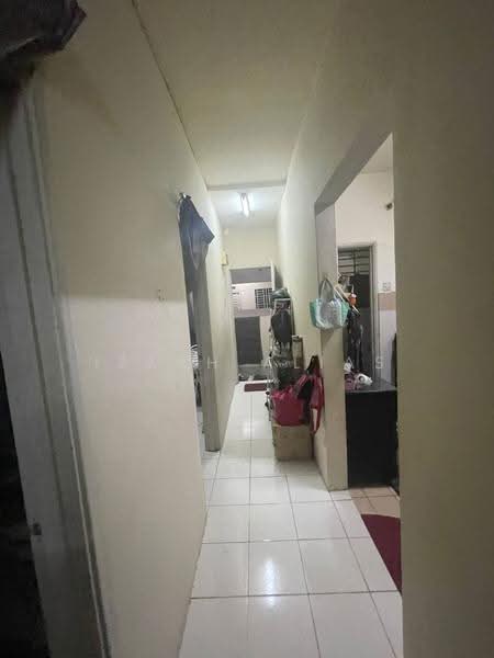 Pangsapuri untuk Dijual di Residensi Bistaria - Izzah Alias - Corridor - PropertyGuru.com.my