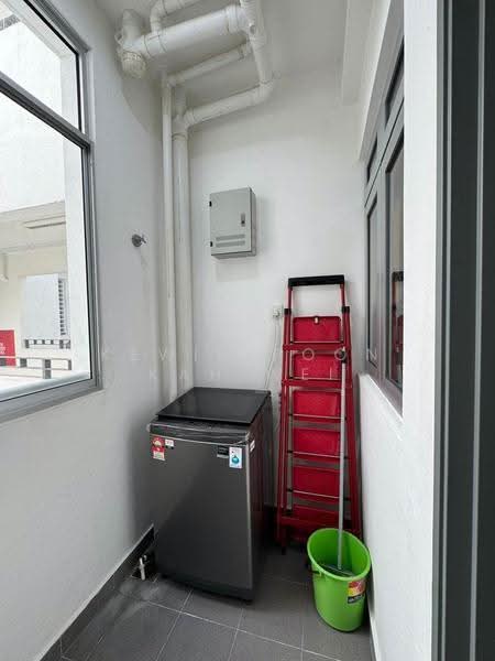 Apartment for Rent at Kalista 2 - Kewin Poon Kah Wei - Balcony - PropertyGuru.com.my