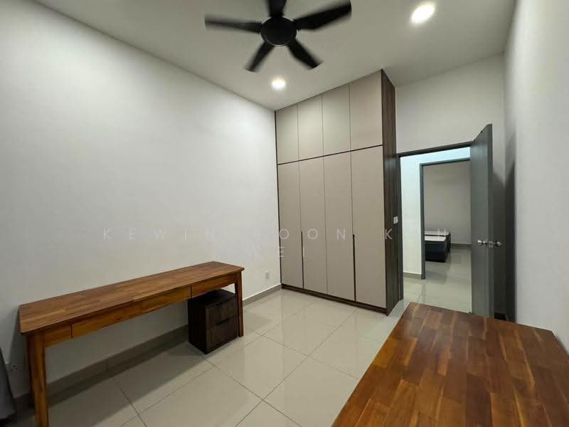 Apartment for Rent at Kalista 2 - Kewin Poon Kah Wei - Bedroom - PropertyGuru.com.my