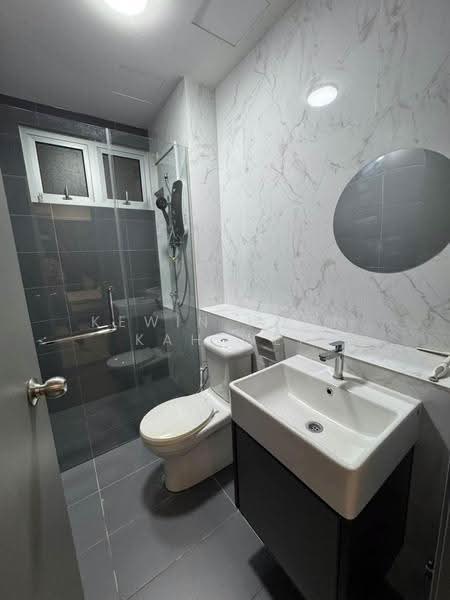 Apartment for Rent at Kalista 2 - Kewin Poon Kah Wei - Bathroom - PropertyGuru.com.my
