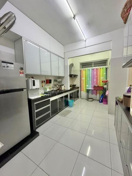Rumah Teres 2-Tingkat untuk Dijual di Setia Eco Village (Gelang Patah) - Shirley Pang - Kitchen - PropertyGuru.com.my