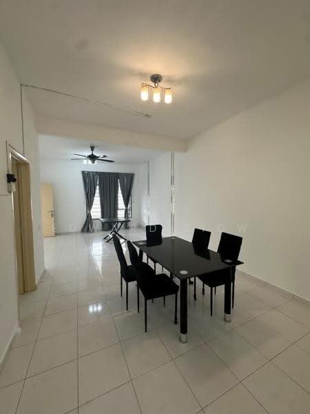 2-storey Terraced House for Rent in Setia Tropika (Johor Bahru) - Edward Siow - Dining Room - PropertyGuru.com.my