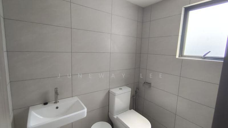 Condominium for Sale at Armani Residence Sg Long - Juneway Lee - Bathroom - PropertyGuru.com.my