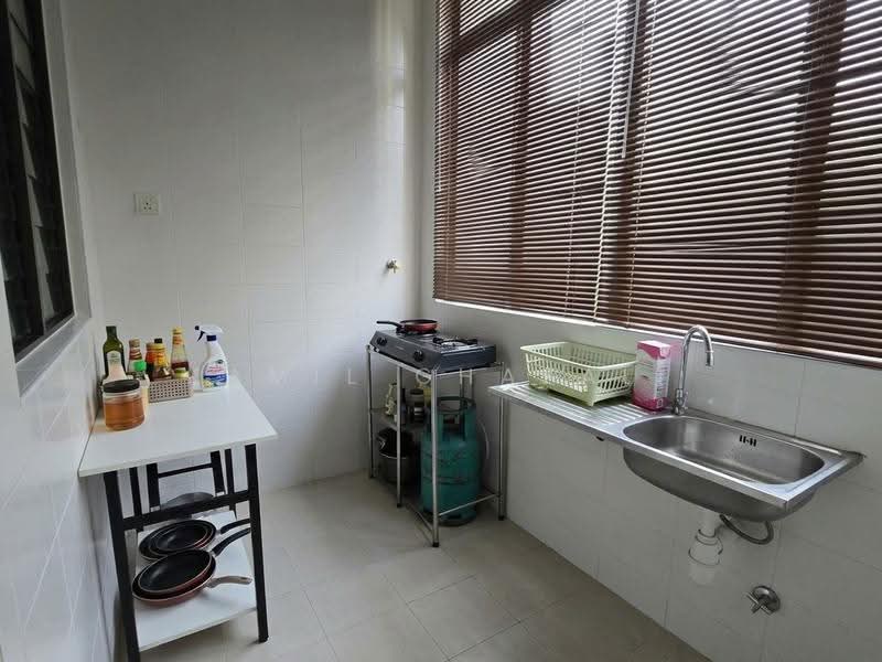 Condominium for Sale at Alam Desa @ Park Village - Kamil Ghazali - Kitchen - PropertyGuru.com.my