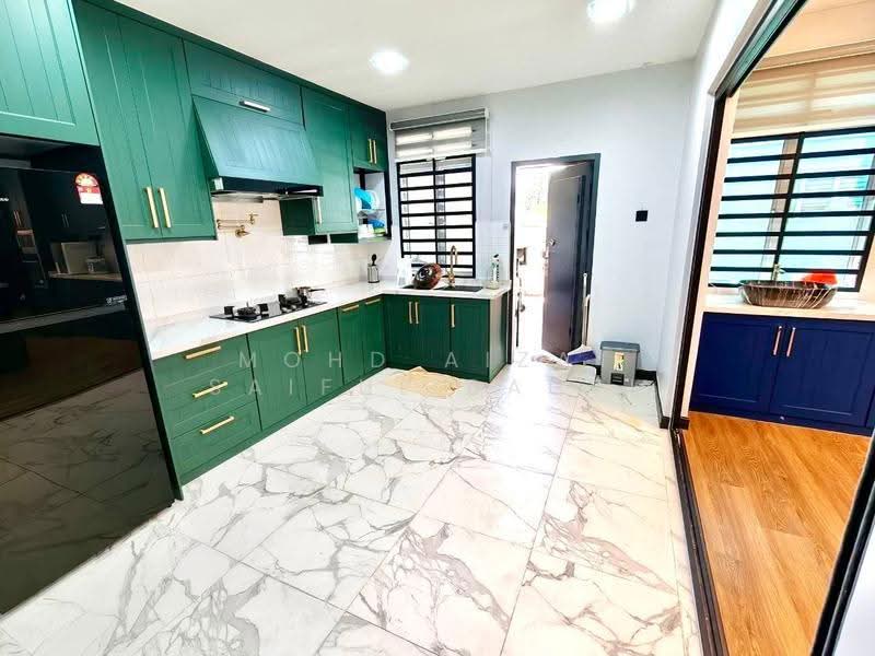 Bungalow House for Sale in Kuala Selangor (Selangor) - Mohd Aizat Saiful Bahri - Kitchen - PropertyGuru.com.my